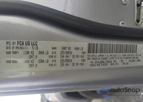 2018 Jeep Compass Altitude 4X4 z USA, uszkodzony, nr VIN 3C4NJDBB0JT393916